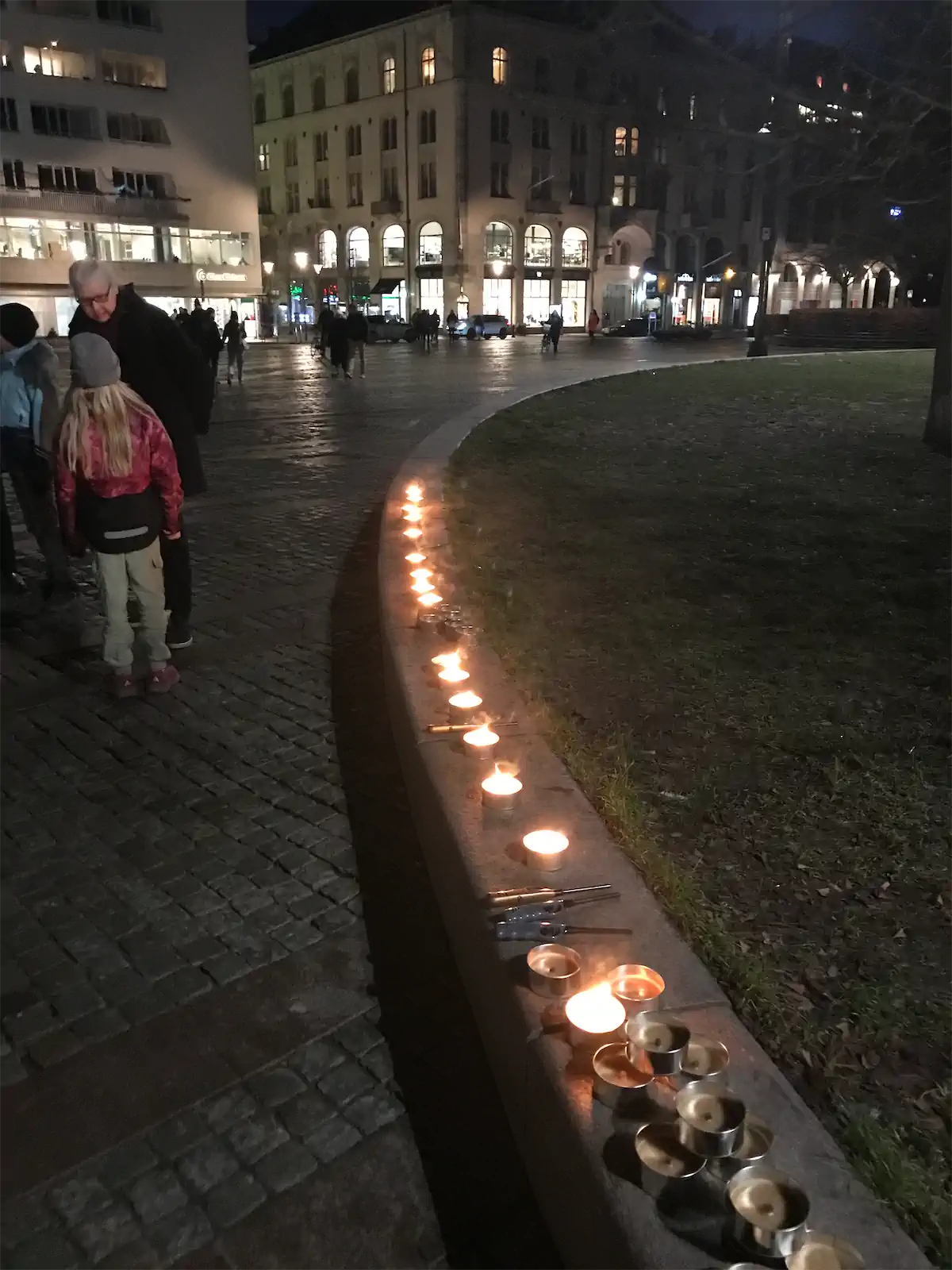 Romska Kulturcentret i Malmö Ljusmanifestation